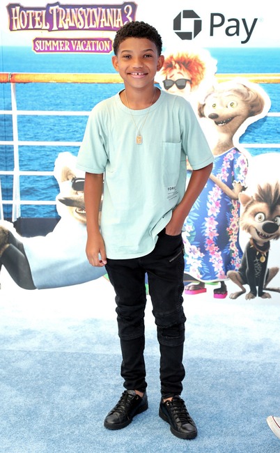 Lonnie Chavis, Hotel Transylvania 3: Summer Vacation, world premiere